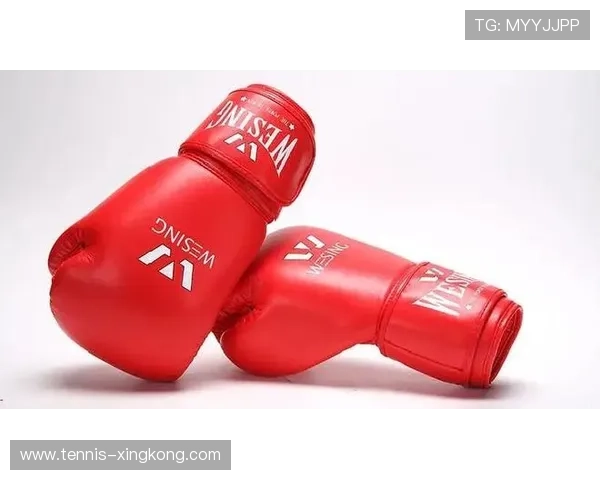 足球盲盒拆卡乐趣无限 揭开球星奥秘，畅享惊喜与收藏魅力